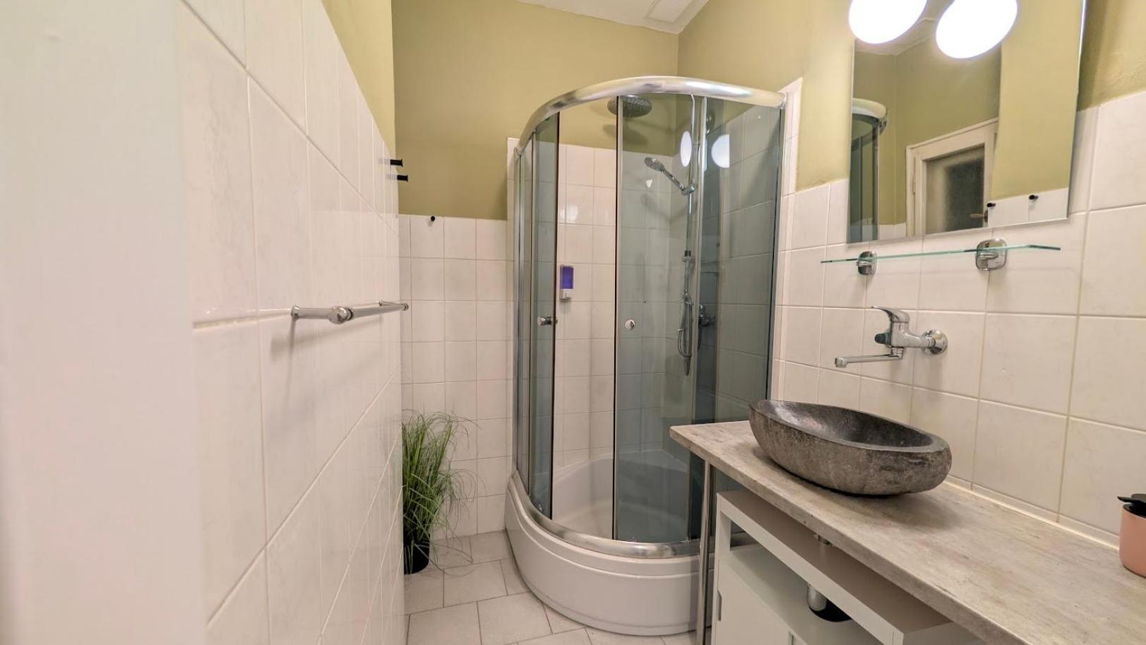 Flat In Zizkov -104- Daire Prag